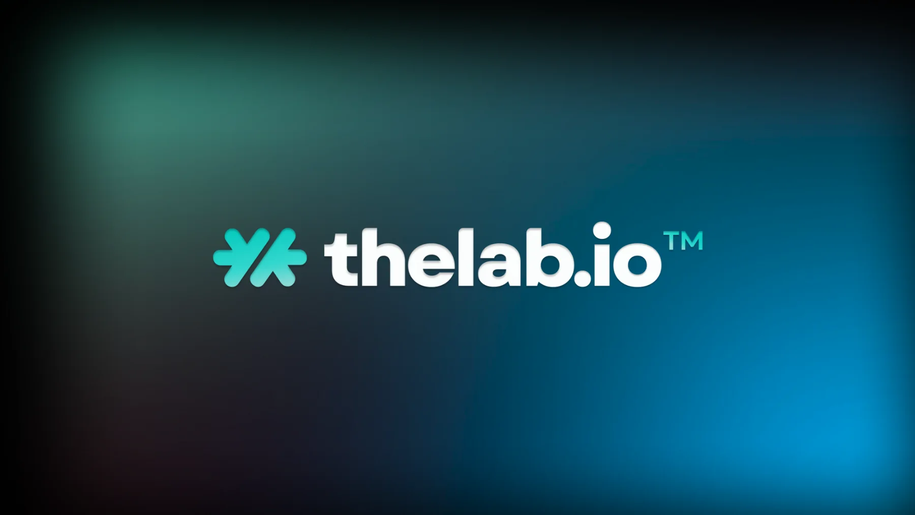 Le logotype TheLab.io sur un dégradé bleu nuit